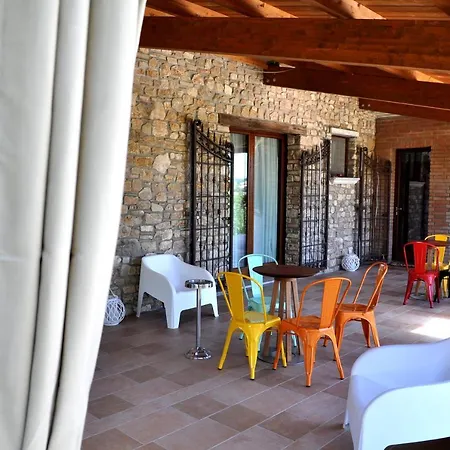 לינה וארוחת בוקר Il Casale Della Gioia 3*