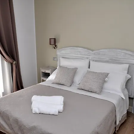 Il Casale Della Gioia לינה וארוחת בוקר 3*