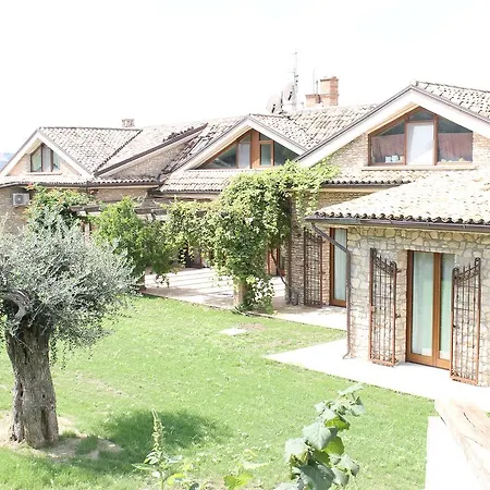Il Casale Della Gioia Bed & Breakfast *